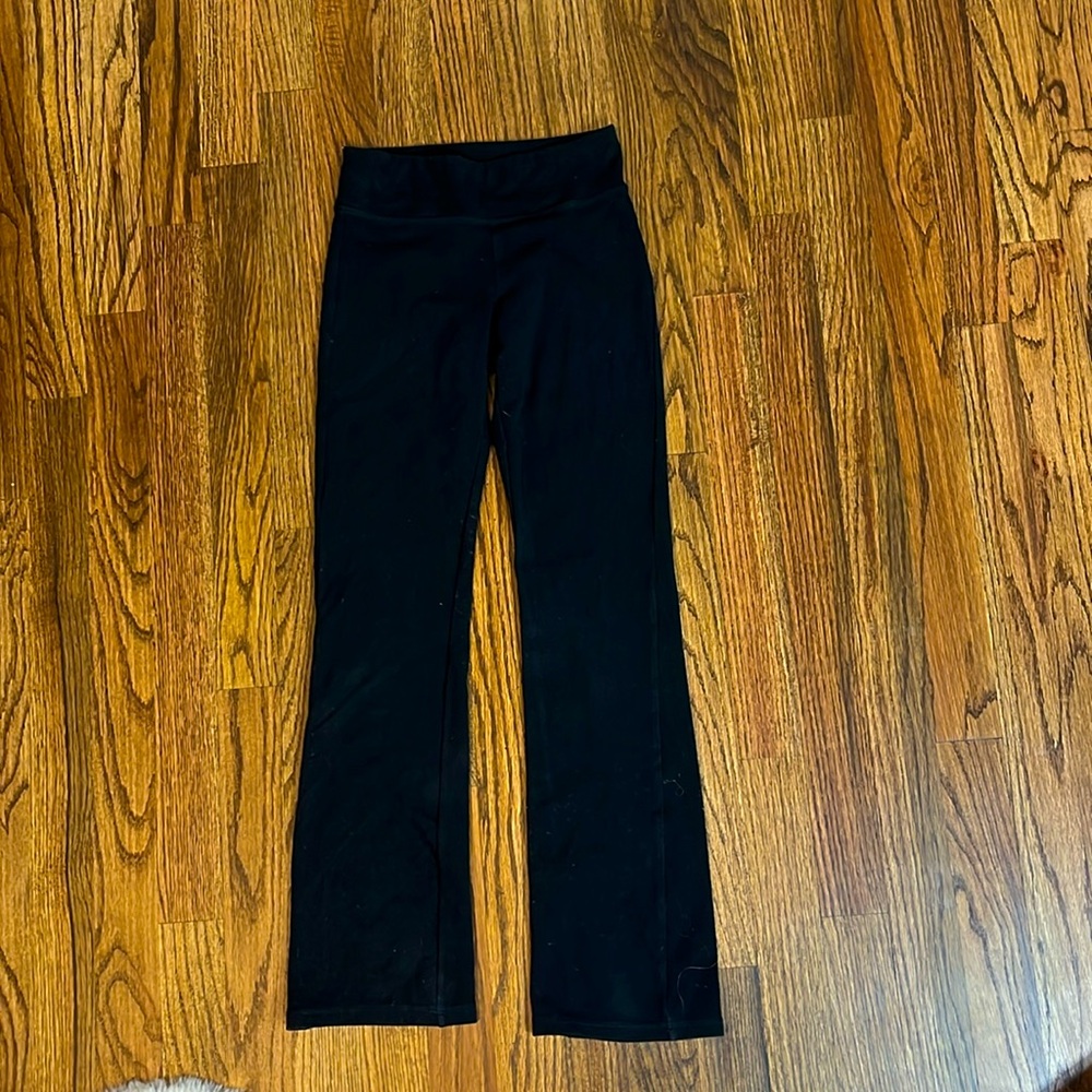 Black old navy active leggings youth medium